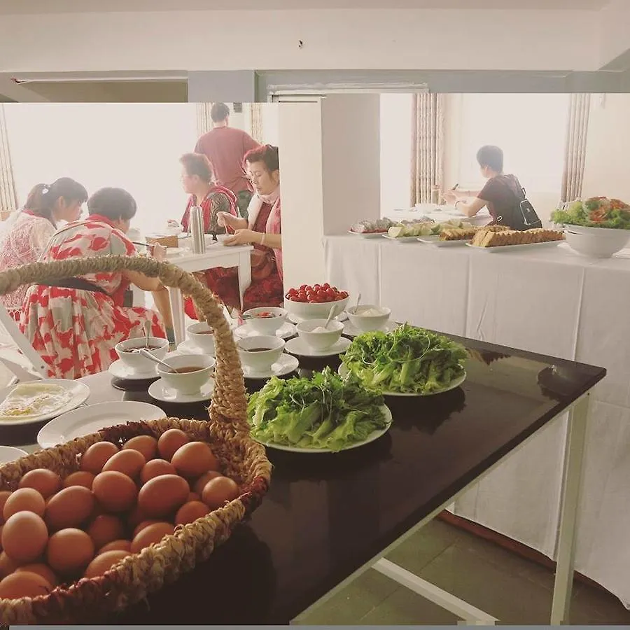 **  Montana Hotel Vietnam